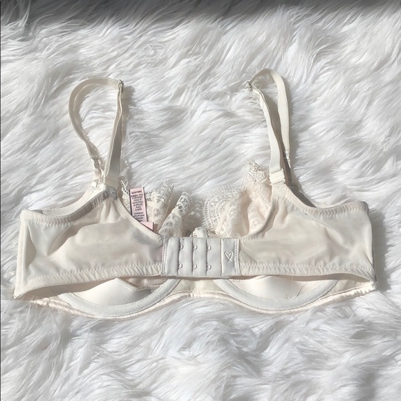 Victorias Secret • Dream Angels Lace Iridescent Sequin Pushup Without Padding - Picture 5 of 10